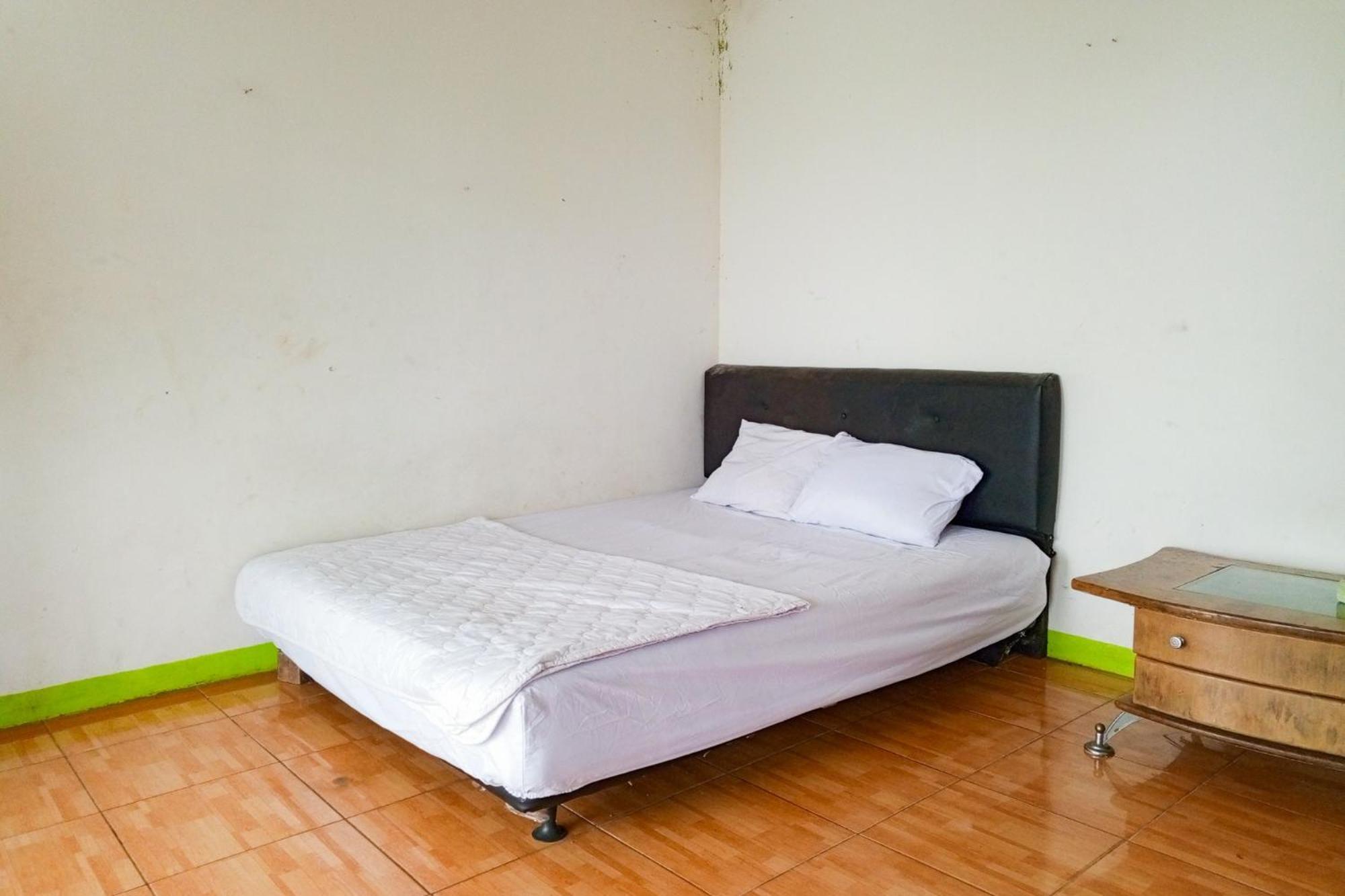 Villa Kampus Near Taman Safari Cisarua Puncak Redpartner Bogor Esterno foto