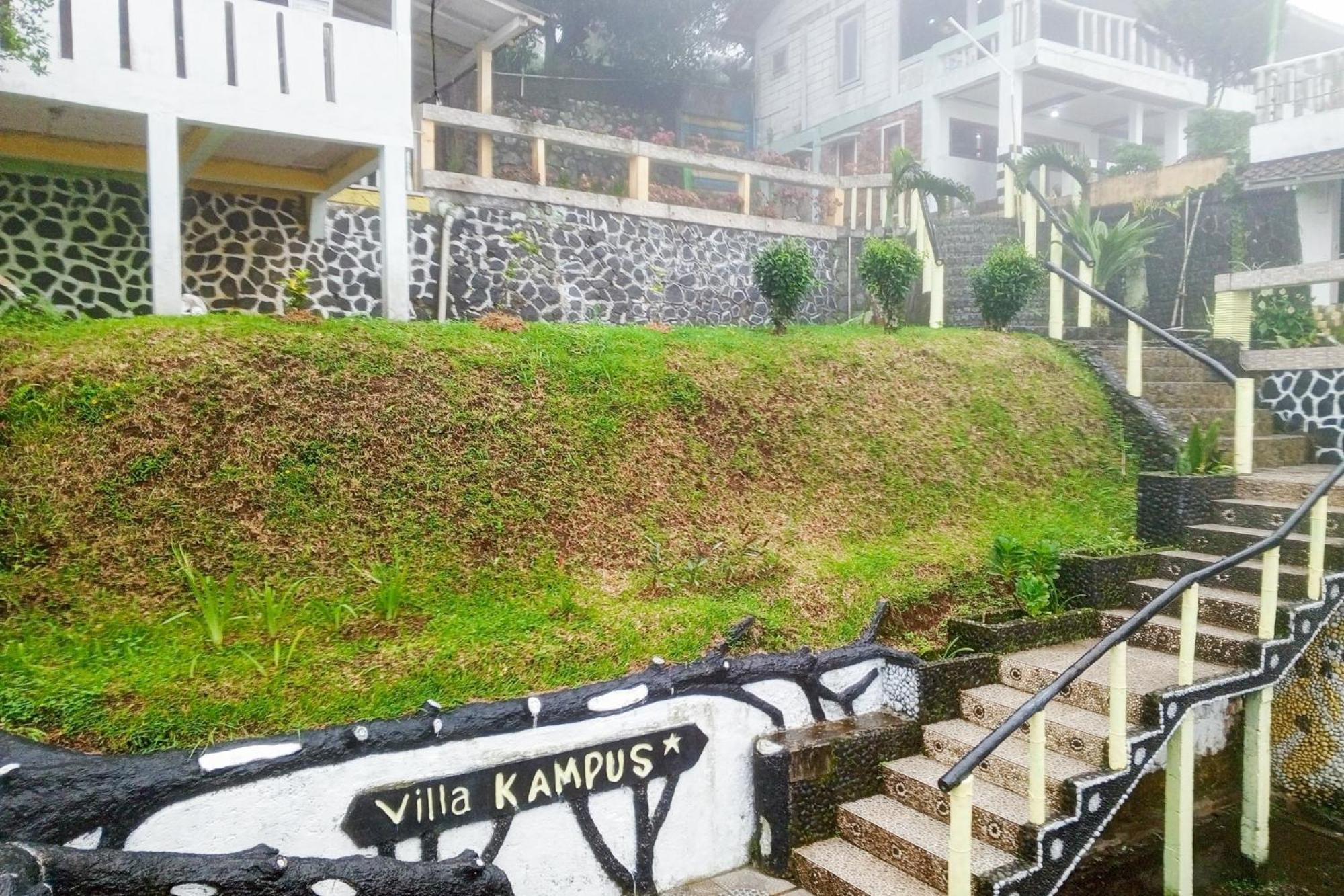 Villa Kampus Near Taman Safari Cisarua Puncak Redpartner Bogor Esterno foto